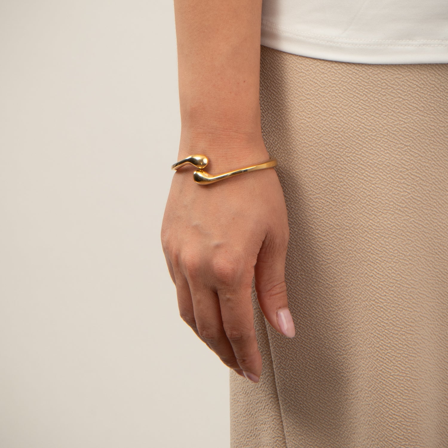 DETAIL232584